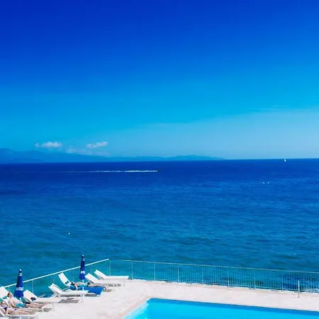 Hotel Cala Di Sole 3*