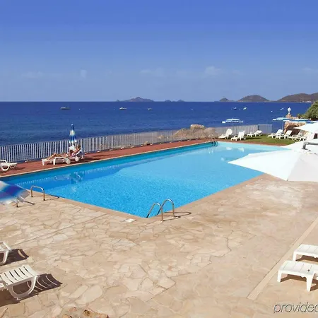 Cala Di Sole Hotel 3*