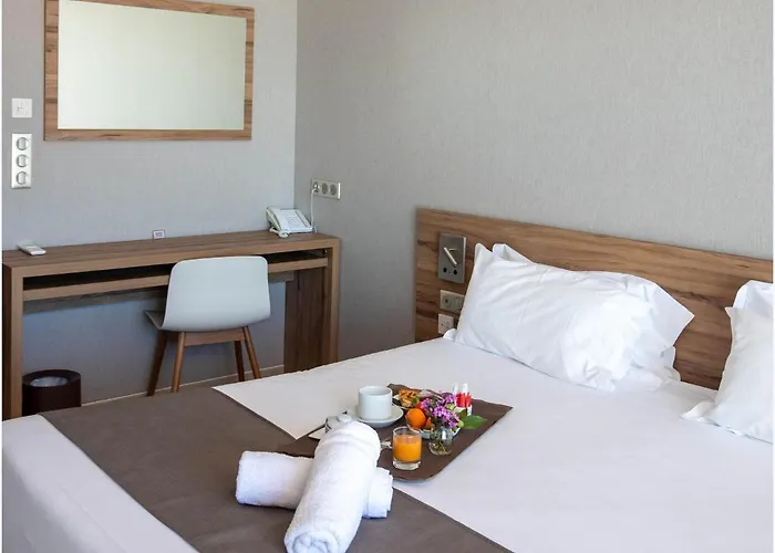 Szálloda Cala Di Sole Ajaccio