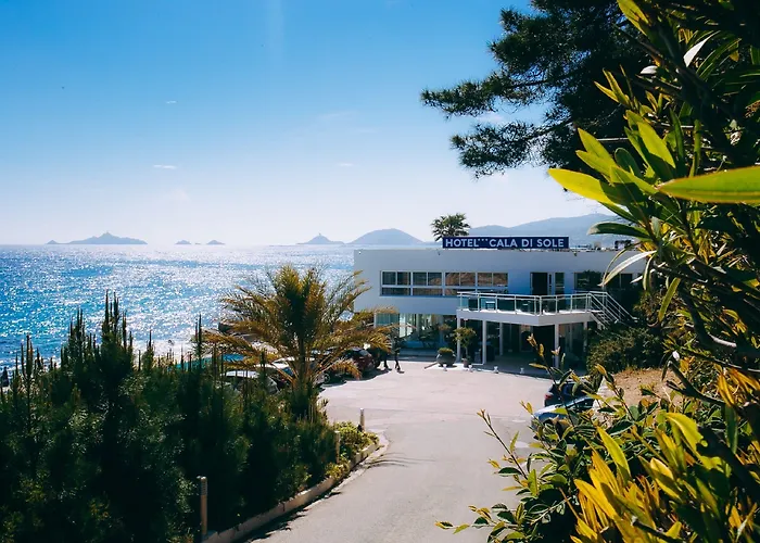 Cala Di Sole Hotel